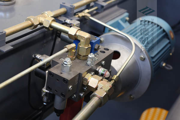 ZDPE10025-德國力士樂液壓系統(tǒng),知名品牌電機,穩(wěn)定精度高,持久耐用無故障.jpg ZDPE10025-德國力士樂液壓系統(tǒng),知名品牌電機,穩(wěn)定精度高,持久耐用無故障.jpg